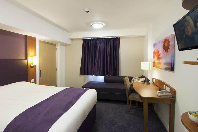 Premier Inn Birmingham Oldbury Oldbury (West Midlands) Exterior foto