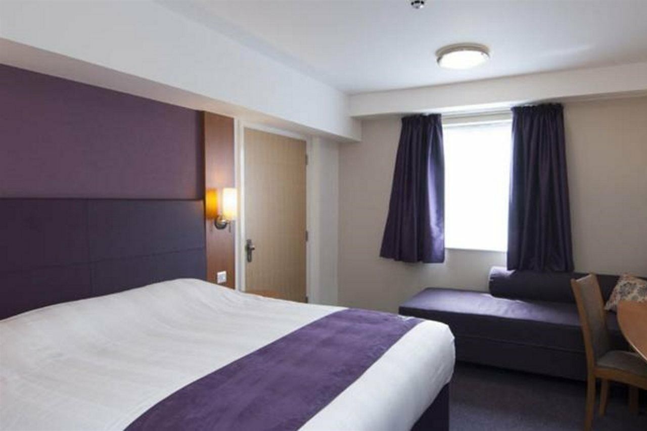 Premier Inn Birmingham Oldbury Oldbury (West Midlands) Exterior foto